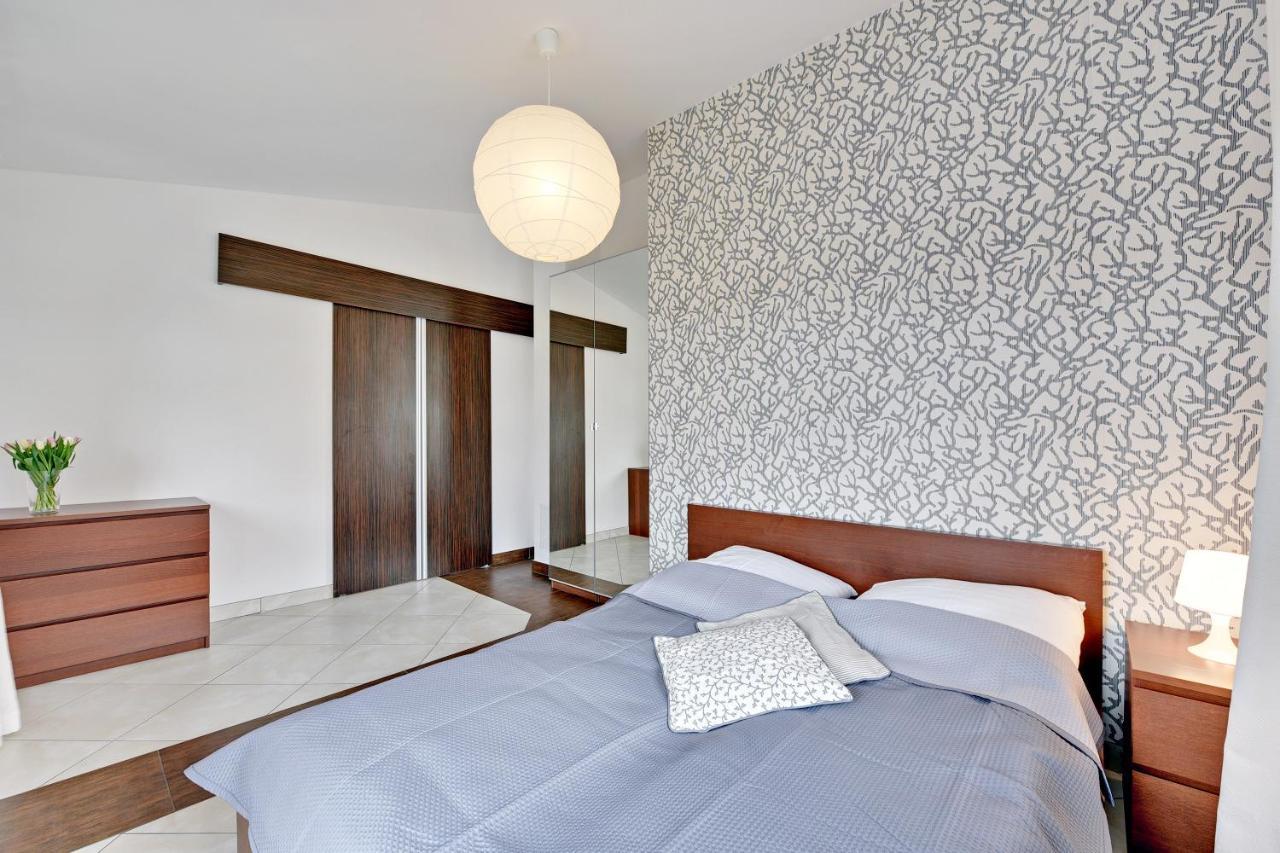 Grand Apartments - Neptun Park Sunny 2 Bedrooms Apartment غدانسك المظهر الخارجي الصورة
